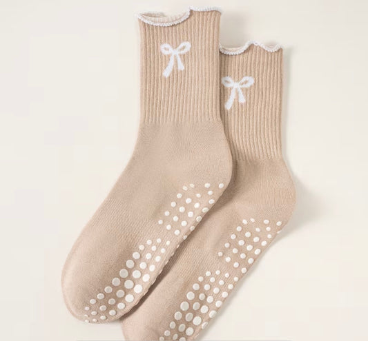 Bow Pilates Socks