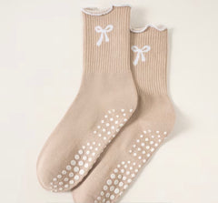 Bow Pilates Socks
