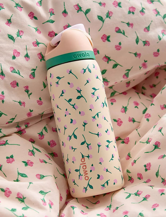 Owala UO Exclusive FreeSip 0.9L / 32oz Water Bottle (tea time)