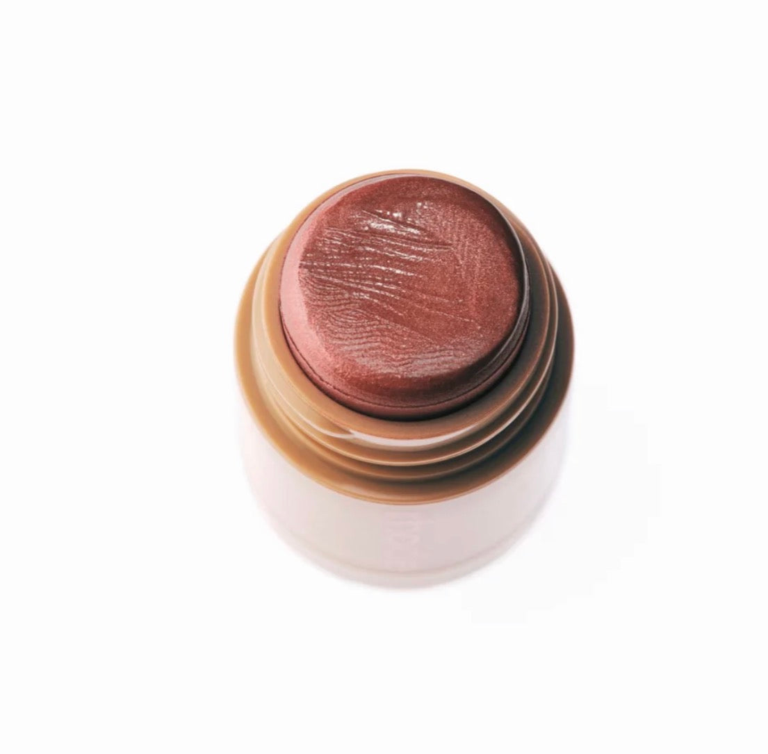 Rhode pocket pearl
THE MINI SHIMMERY FLUSH